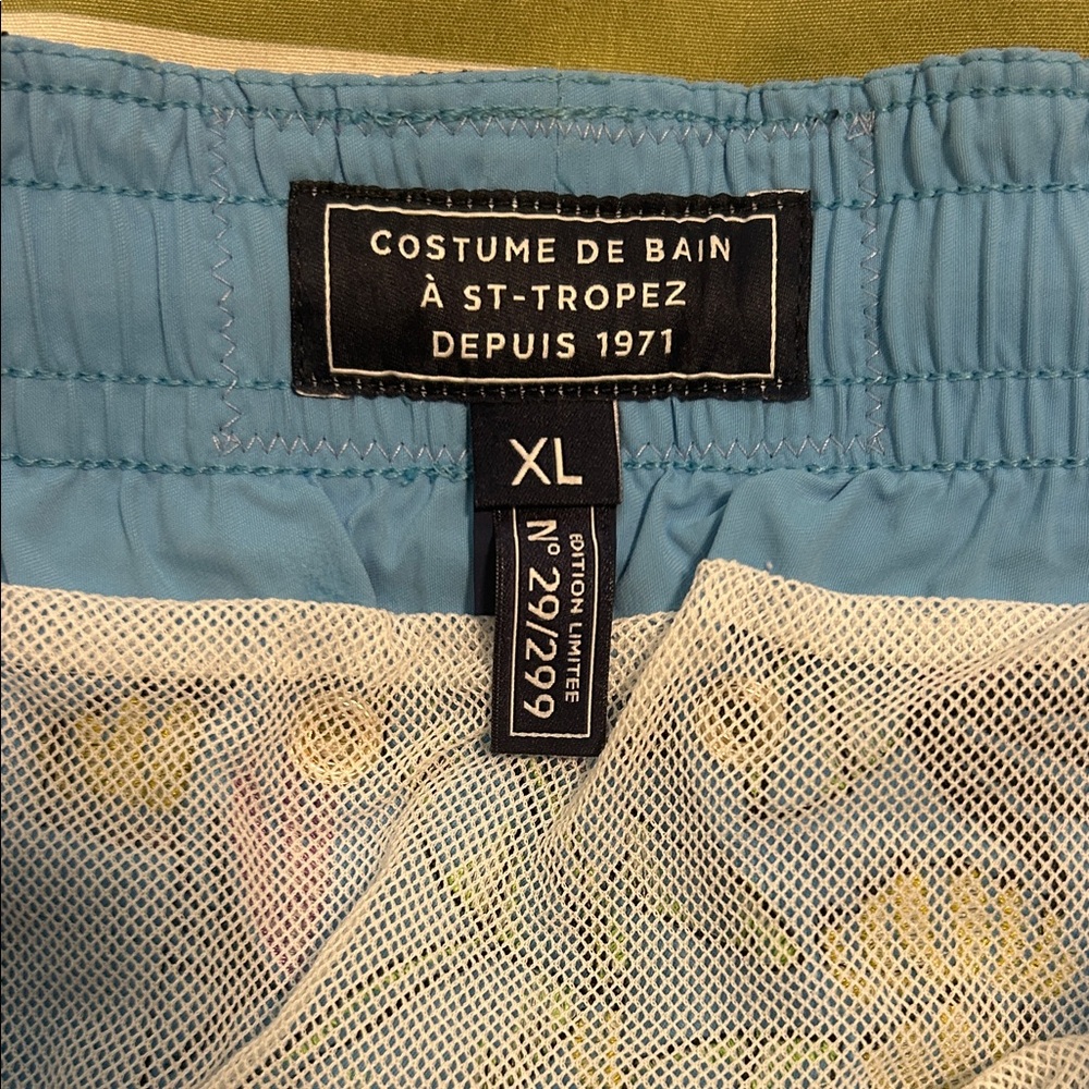 Vilebrequin Costume De Bain A St-Tropez Light Blue Tropical Floral Swim Trunks - Picture 3 of 7